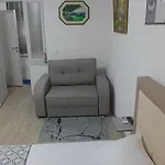 New شقة بورغراديك