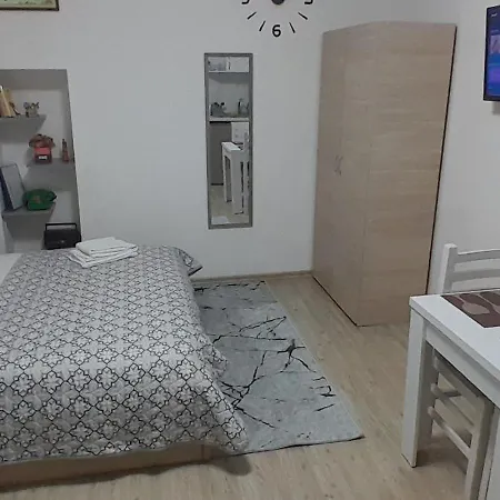 Apartment New *